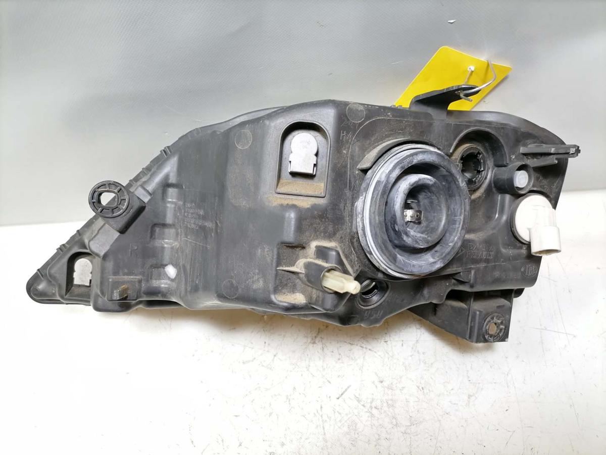 Dacia Logan MCV original Scheinwerfer vorn rechts Halogen Bj.2009